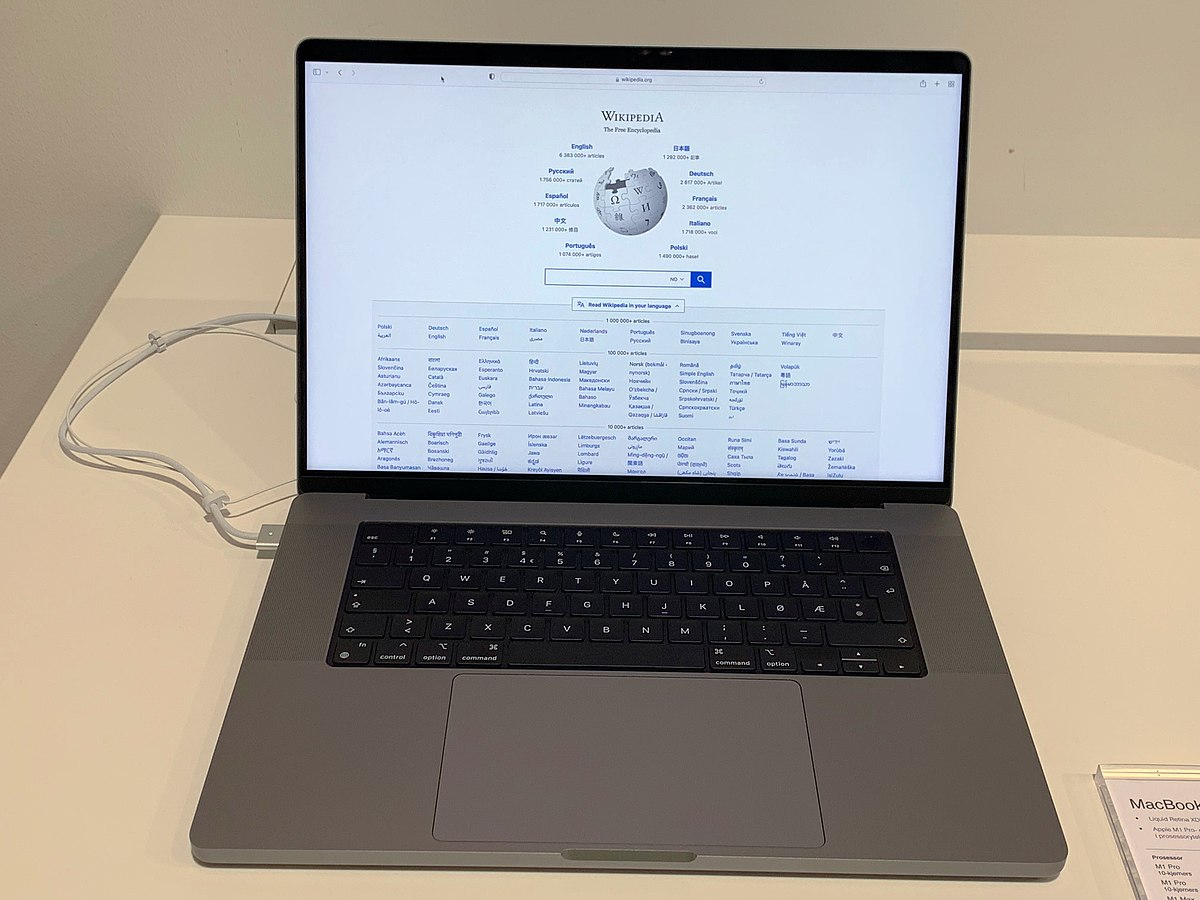 MacBook Air M4 — Best Overall Laptop