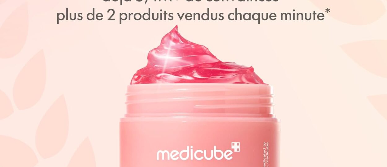 medicube-Jelly-Cream-with-Collagen-Niacinamide-Freeze-Dried-Hydrolyzed-Collagen-for-Skin-Barrier-Hydration.jpg
